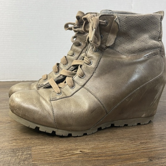 Merrell Womens Wedgetarian Lexi Taupe Grey Leather Hiking Style Boots, size 10.5 - Picture 7 of 12